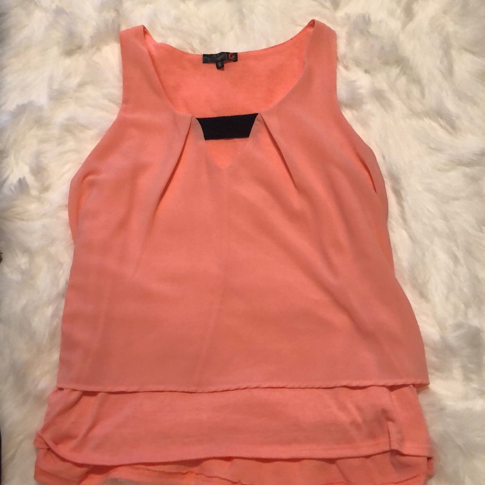 NEW Bright Pink Top!